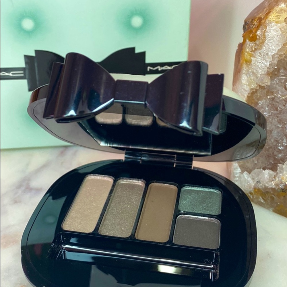 Mac Cosmetics Eye Shadow